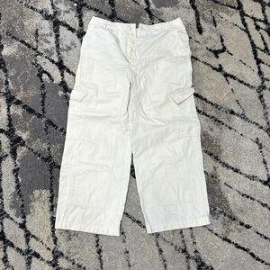 Universal thread cargo pants